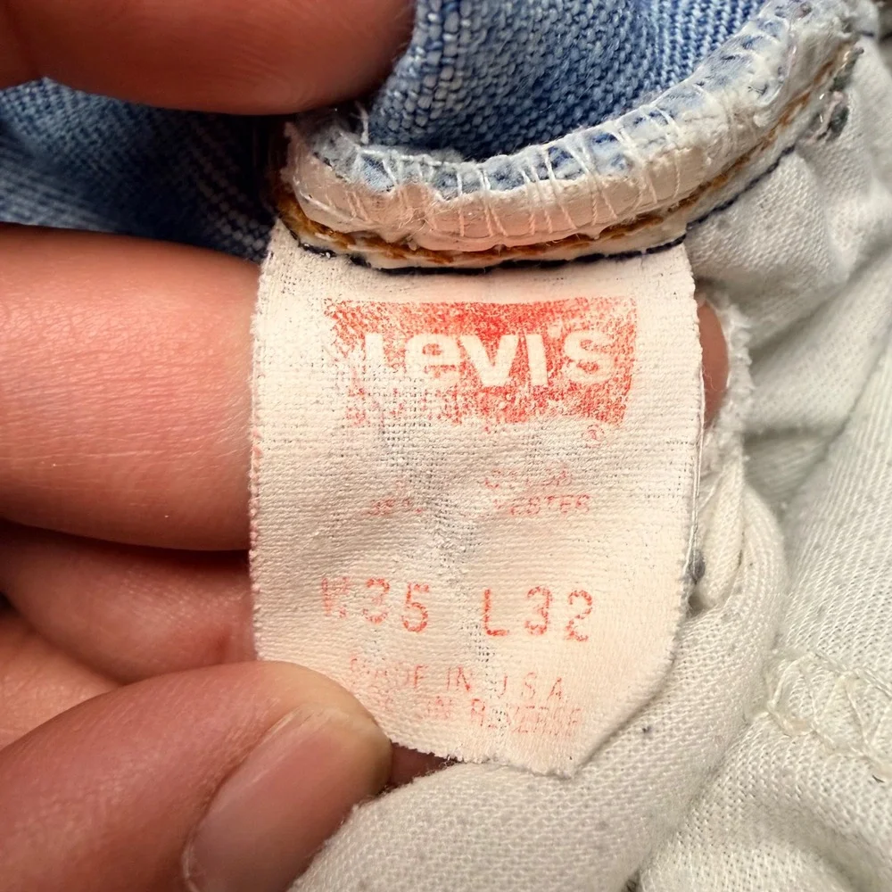 Vintage 80s Levis 517 Made in USA Bootcut Jeans 35x32 (33x26)